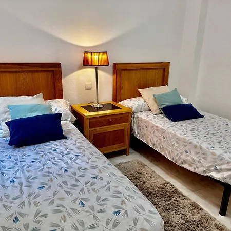 Cosy Family With Terrace Apartment Marbella