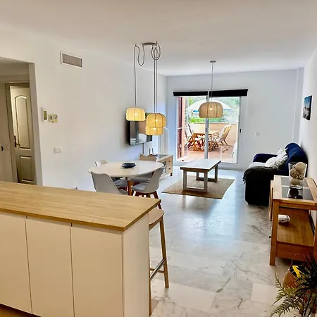 Apartment Cosy Family With Terrace Marbella