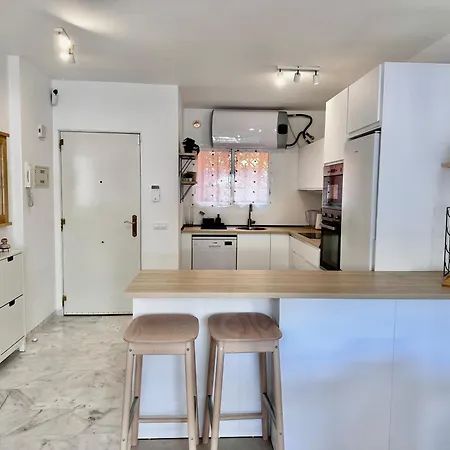 Cosy Family With Terrace Apartment Marbella
